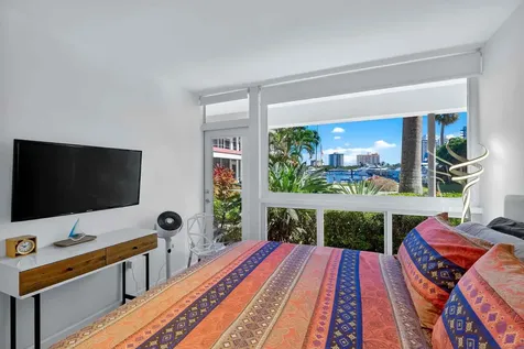 1124 Seminole Drive Fort Lauderdale FL 33304