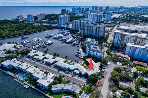 1124 Seminole Drive Fort Lauderdale FL 33304