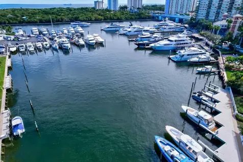 1124 Seminole Drive Fort Lauderdale FL 33304