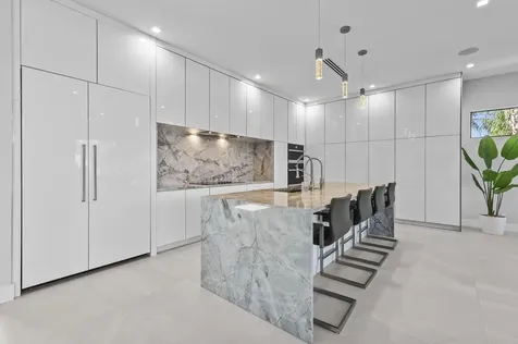 1201 Mandarin Isle Fort Lauderdale FL 33315