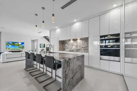1201 Mandarin Isle Fort Lauderdale FL 33315