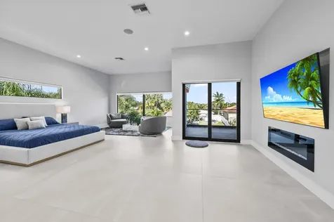 1201 Mandarin Isle Fort Lauderdale FL 33315