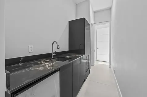 1201 Mandarin Isle Fort Lauderdale FL 33315
