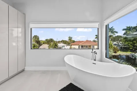 1201 Mandarin Isle Fort Lauderdale FL 33315