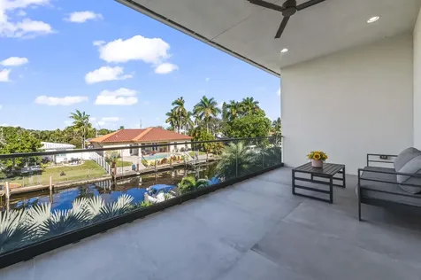 1201 Mandarin Isle Fort Lauderdale FL 33315