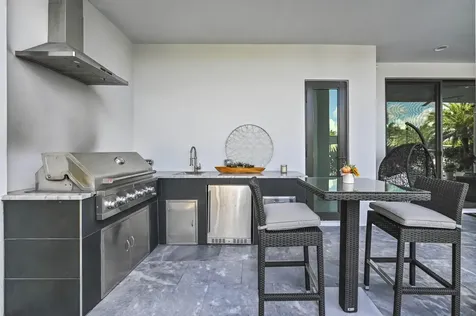 1201 Mandarin Isle Fort Lauderdale FL 33315