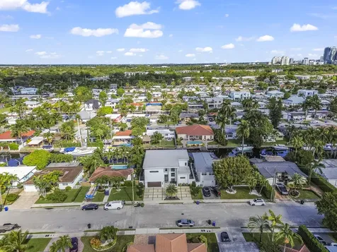 1201 Mandarin Isle Fort Lauderdale FL 33315