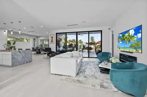 1201 Mandarin Isle Fort Lauderdale FL 33315