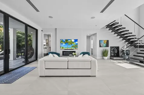 1201 Mandarin Isle Fort Lauderdale FL 33315
