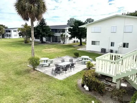 142 Salisbury F West Palm Beach FL 33417