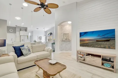 6189 Petunia Road Delray Beach FL 33484