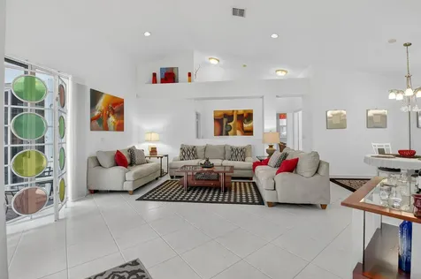 6032 Rossmoor Lakes Court Boynton Beach FL 33437