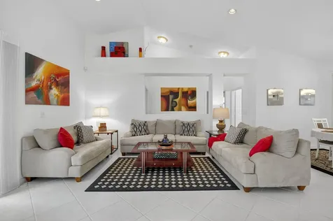 6032 Rossmoor Lakes Court Boynton Beach FL 33437