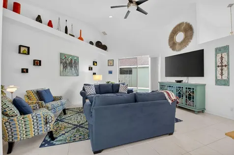 6032 Rossmoor Lakes Court Boynton Beach FL 33437