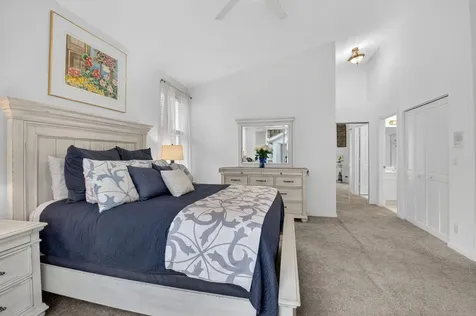 6032 Rossmoor Lakes Court Boynton Beach FL 33437