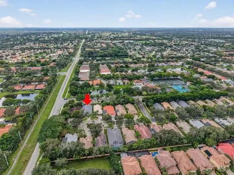 6032 Rossmoor Lakes Court Boynton Beach FL 33437