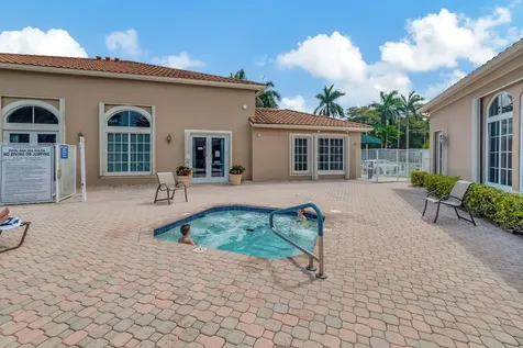 6032 Rossmoor Lakes Court Boynton Beach FL 33437