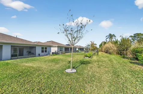 237 Raspberry Road Fort Pierce FL 34981