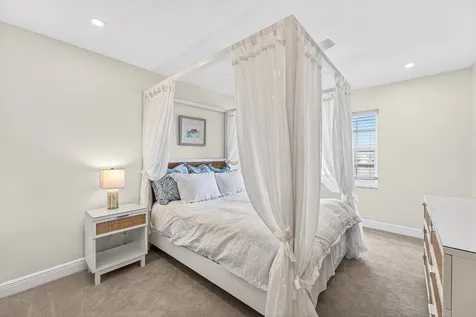 812 Ocean Dunes Circle Jupiter FL 33477