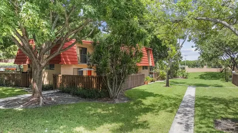 8141 Severn Drive Boca Raton FL 33433