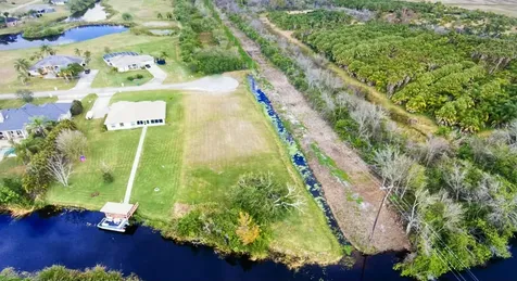 1560 SE 23rd Street Okeechobee FL 34974