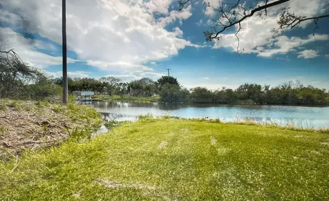 1560 SE 23rd Street Okeechobee FL 34974