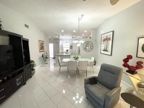6071 Millington Way Delray Beach FL 33484