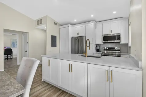 516 Club Drive Palm Beach Gardens FL 33418