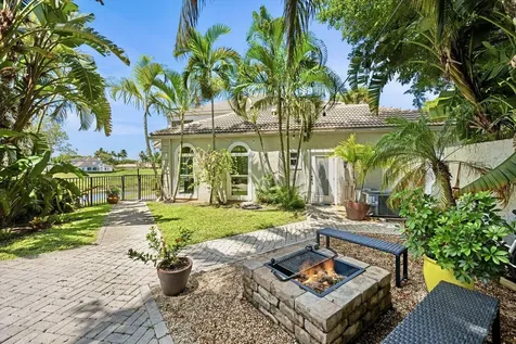 11813 Pebblewood Drive Wellington FL 33414