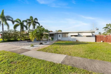 336 Ponte Vedra Road Palm Springs FL 33461