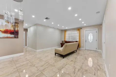 336 Ponte Vedra Road Palm Springs FL 33461