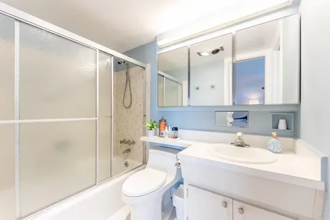 2004 Lake Osborne Drive Lake Worth Beach FL 33461