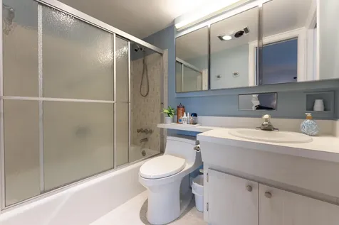 2004 Lake Osborne Drive Lake Worth Beach FL 33461
