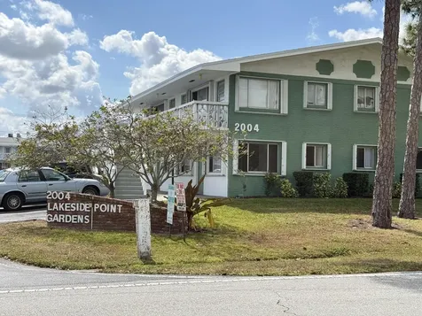 2004 Lake Osborne Drive Lake Worth Beach FL 33461