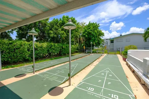 2004 Lake Osborne Drive Lake Worth Beach FL 33461