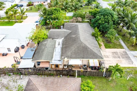 2655 Dorson Way Delray Beach FL 33445