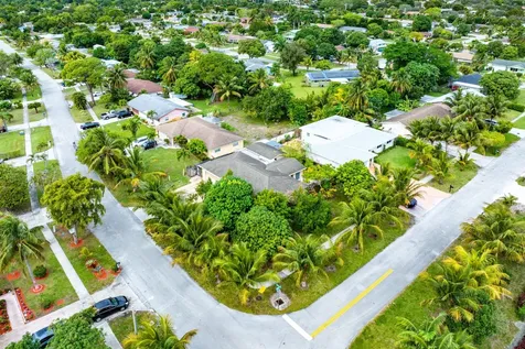 2655 Dorson Way Delray Beach FL 33445
