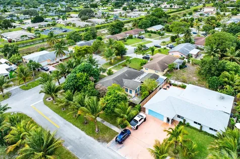 2655 Dorson Way Delray Beach FL 33445