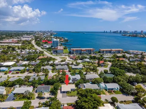 200 E 28th Street Riviera Beach FL 33404