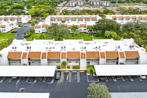 2905 Sw 22nd Avenue Delray Beach FL 33445
