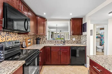 2905 Sw 22nd Avenue Delray Beach FL 33445