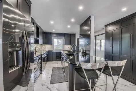 313 Lake Circle North Palm Beach FL 33408