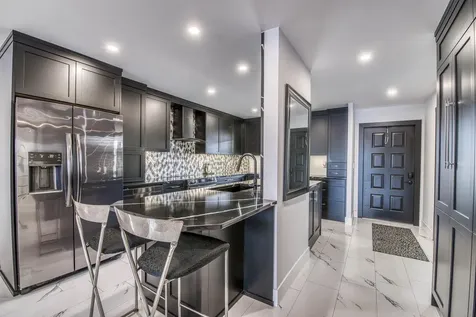 313 Lake Circle North Palm Beach FL 33408