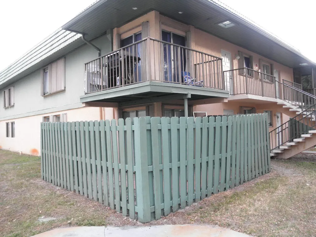1856 Fairview Villas Drive Palm Springs FL 33406