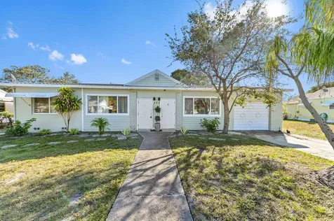 332 W Mango Street Lantana FL 33462