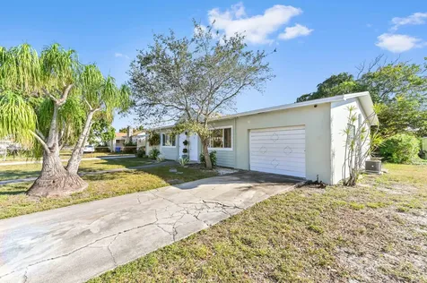 332 W Mango Street Lantana FL 33462