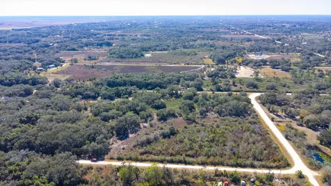 15686 NW 300th Street Okeechobee FL 34972
