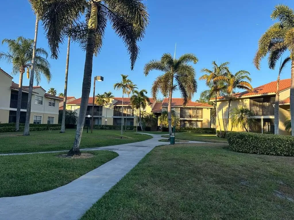 1239 SW 46th Avenue Pompano Beach FL 33069