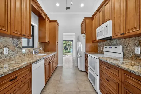 6656 Las Flores Drive Boca Raton FL 33433