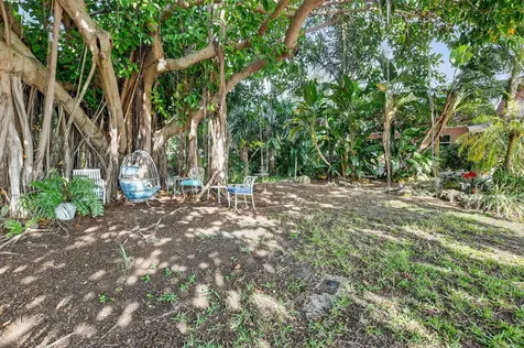 460 SE 18th Avenue Deerfield Beach FL 33441